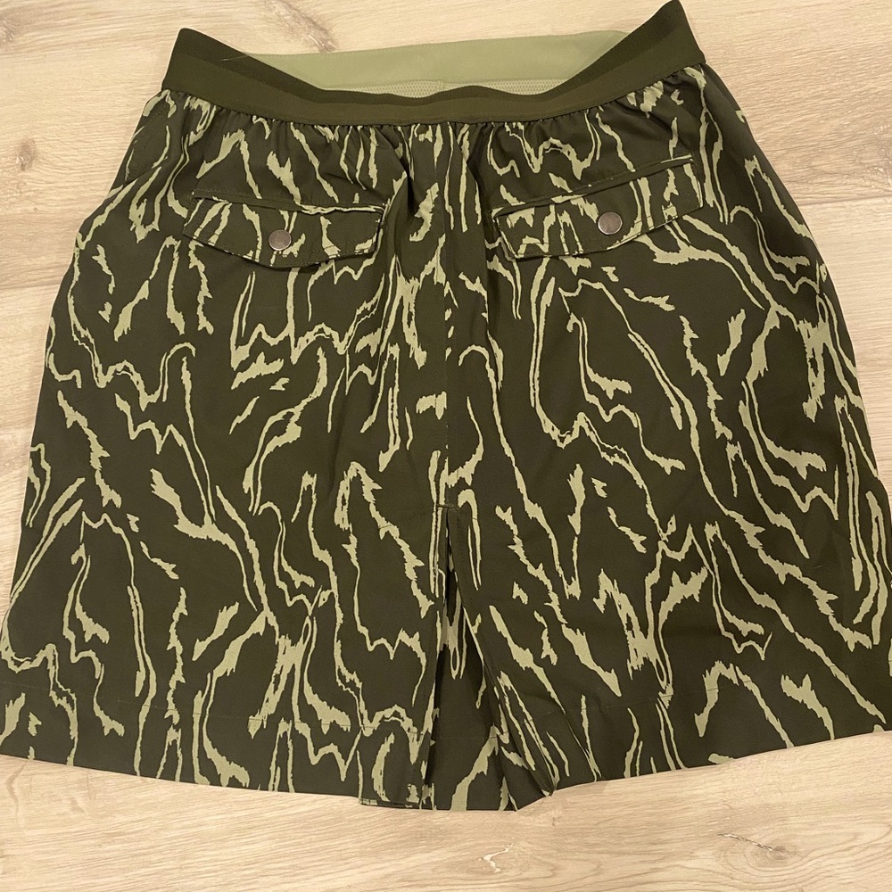 NWOT Athleta skort with pockets sz 8